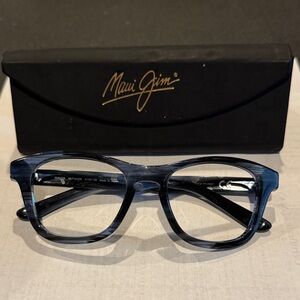 Maui Jim Blue Glasses (Kaa Point)